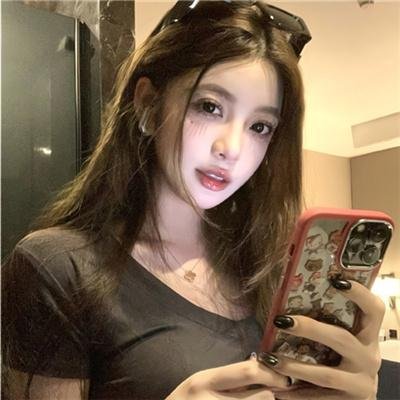 霍莉